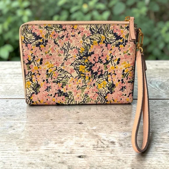 Tory Burch Britten Large Zip Pouch Wristlet (A687) - Picture 3 of 10